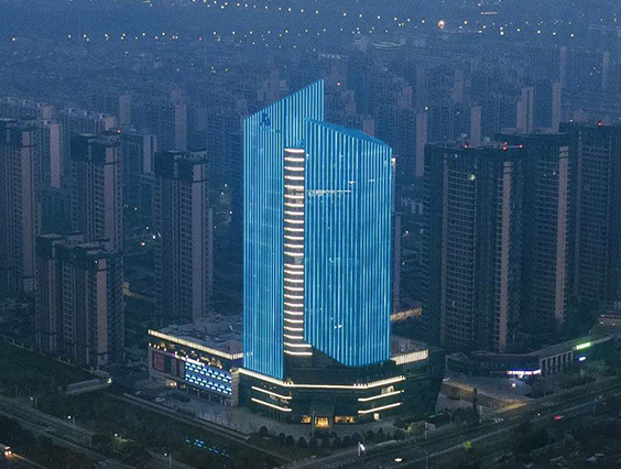 探秘光影萬豪！國際五星級酒店夜景震撼來襲